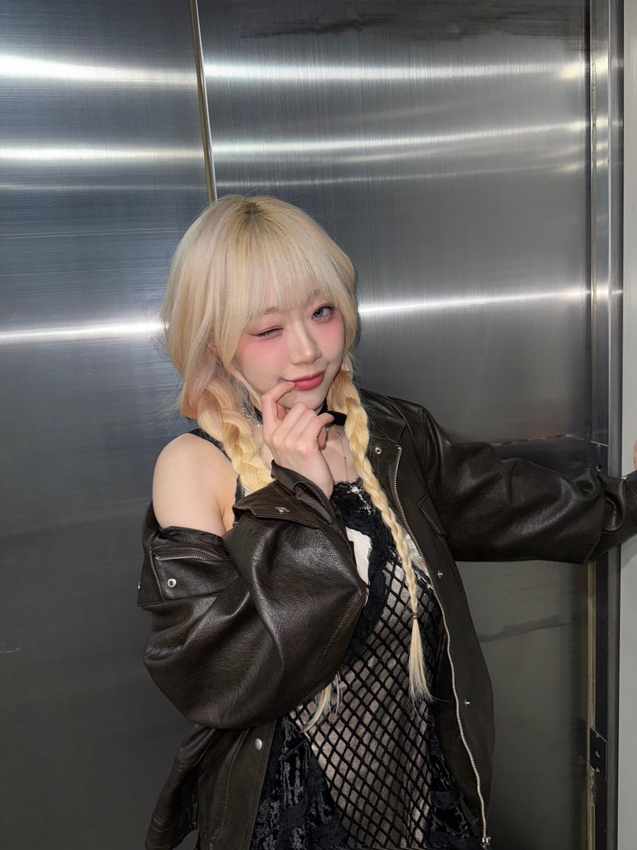 지지원 zzone tweet media