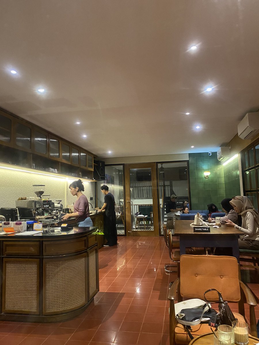 Carmael D’arclaruze tweet media