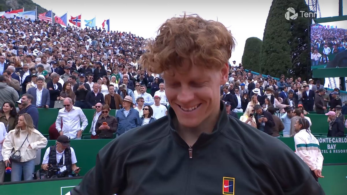 he's so happy omg 😭😭😭