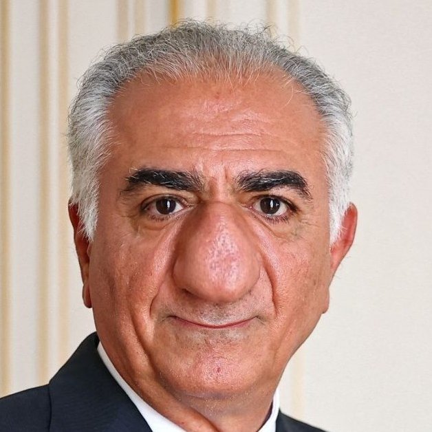 M̴̤̱͓͐͒́͗̕͘͠͝ẽ̸̗̞͇͔̭̹̉̎͂̏́͌͊̀̚ͅm̷̜̳̗̘̘̣̦͚̄̽oR̷̛̄͋ tweet media