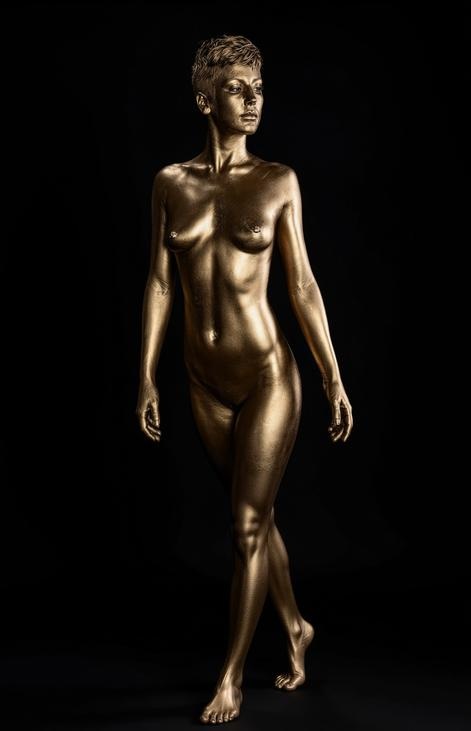 Statufied tweet media