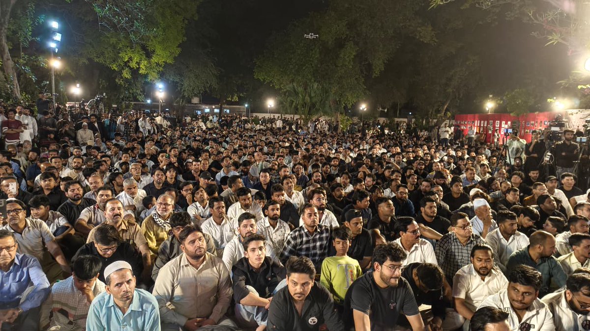 naqvimukhtar's tweet photo. आज नई दिल्ली में ईरान कल्चर हाउस में ईरान के सुप्रीम लीडर एवं महान आध्यात्मिक शख्सियत आयतुल्लाह अली खामेनई जी की शहादत के चालीसवां में शामिल हो कर भावभीनी श्रद्धांजलि अर्पित की। इस अवसर पर श्रद्धासुमन अर्पित करने हेतु बड़ी संख्या में समाज के सभी वर्गों के लोग मौजूद रहे। @Iran_in_India