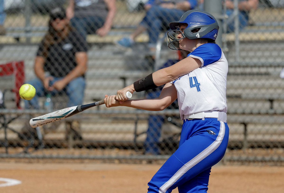 Dumas Demonettes 🥎 clinches its third straight district title, Sanford-Fritch maintains 1-2A lead. Check out the recaps #txhssoftball ..
🔗 presspass.news/dumas-demonett…