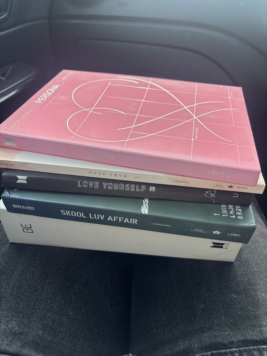 ASHTON⁷ is maybe seeing BTS?? tweet media