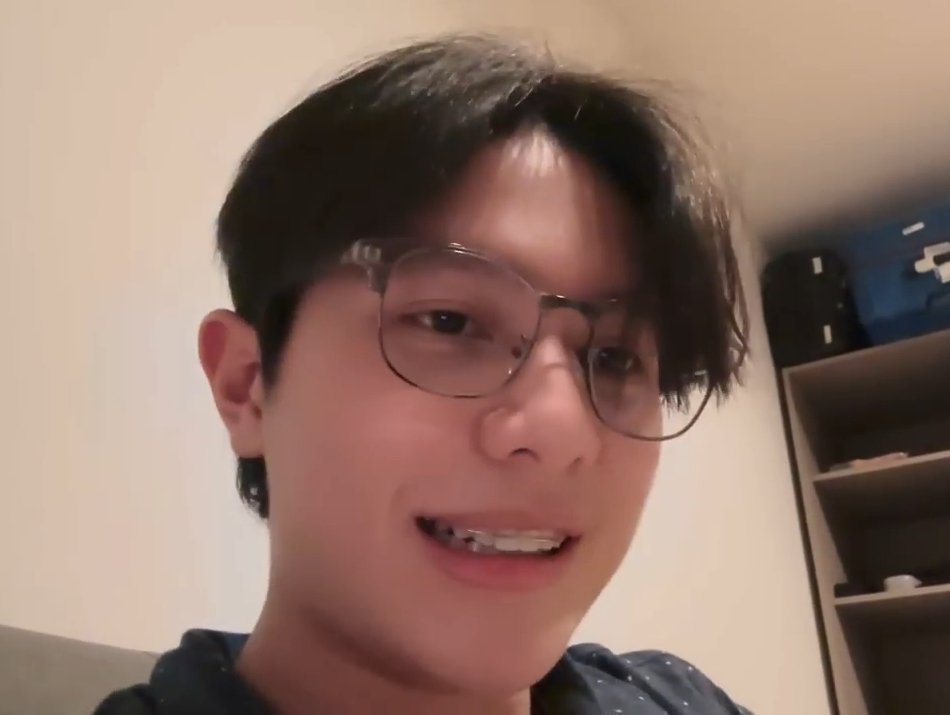 .ᐟบอมอྀི tweet media