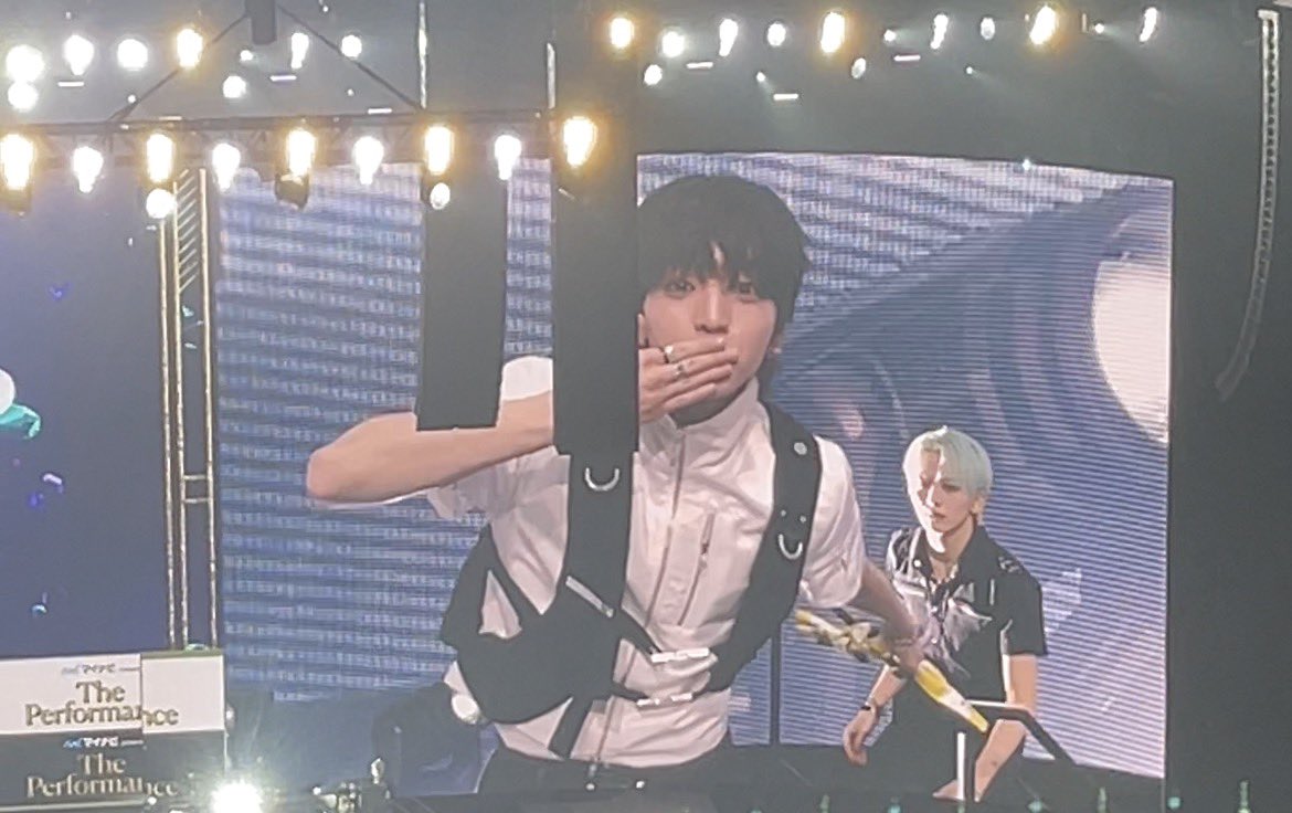 ◦ 🦭 ◦ tweet media