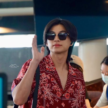 SandyC76159028's tweet photo. Gulf Morning dear G &amp; phiphis🫶
Happy Monday! Have a positive day.
For the ones celebrating: Happy Songkran 2026💦May the Thai New Year wash away the old and bring in fresh joy, prosperity, and good health.
GULF KANAWUT⚽️
#GulfKanawut @gulfkanawut 
#PhiBalls #ลูกบอลของคุณบิ๊กกลัฟ https://t.co/MdqPya0mwS