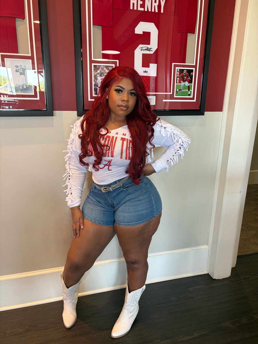 hoodbaby_duke's tweet image. Big Bama Stallionnn ❤️🐘

#rolltide #bamabaddie 😍