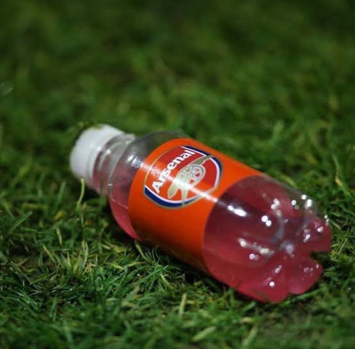 JohnnyAkog tweet media