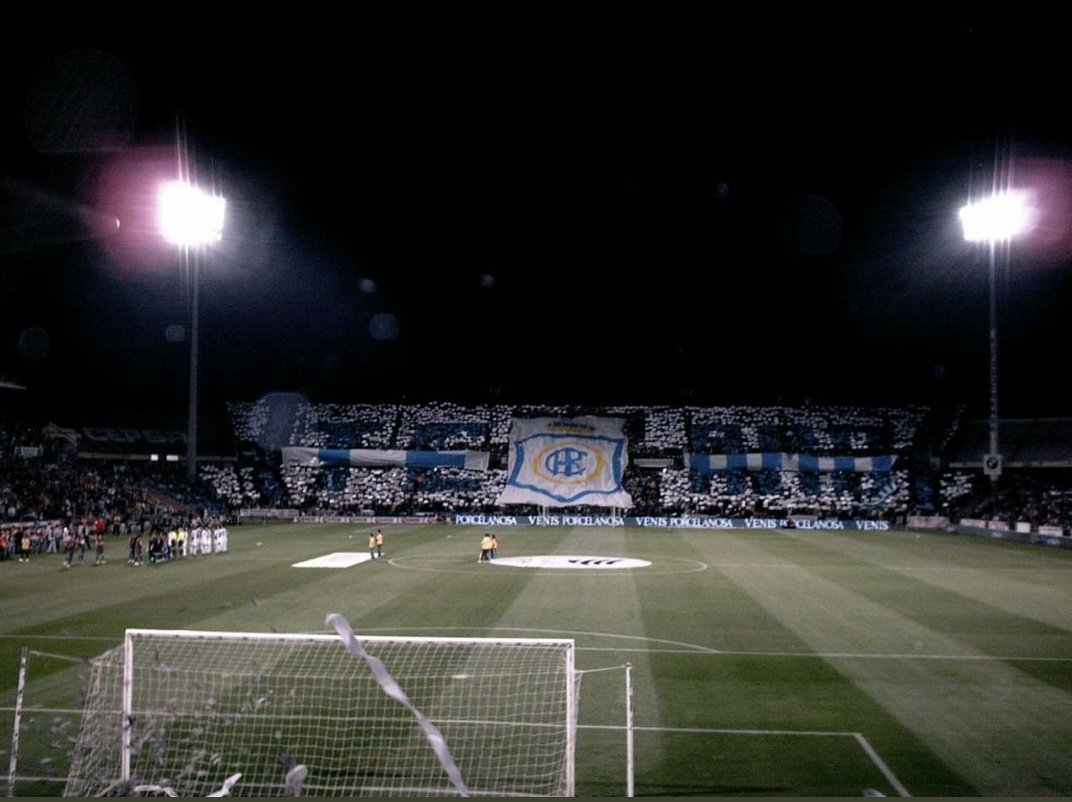 Un palo más en el camino. 

Pero no hay tiempo de lamentaciones, ni de críticas ni reproches. 

3 finales, y hay que sacarlas. 

LO VAMOS A SACAR, ¡COMO SEA!

¡JUNTOS! 

¡Vamos Decano!