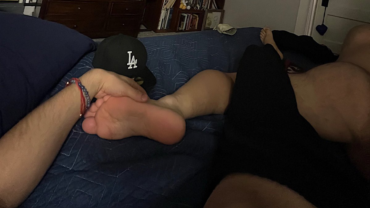 Daniel R tweet media