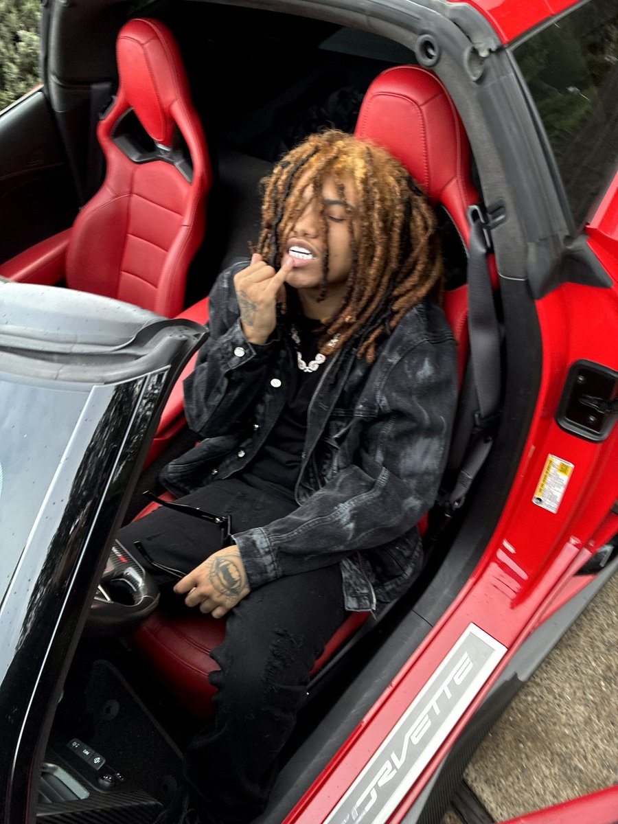 echstacy tweet media