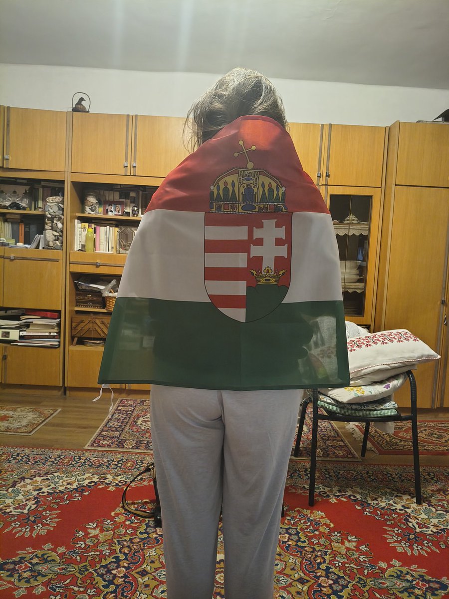 Kata 🇭🇺 tweet media