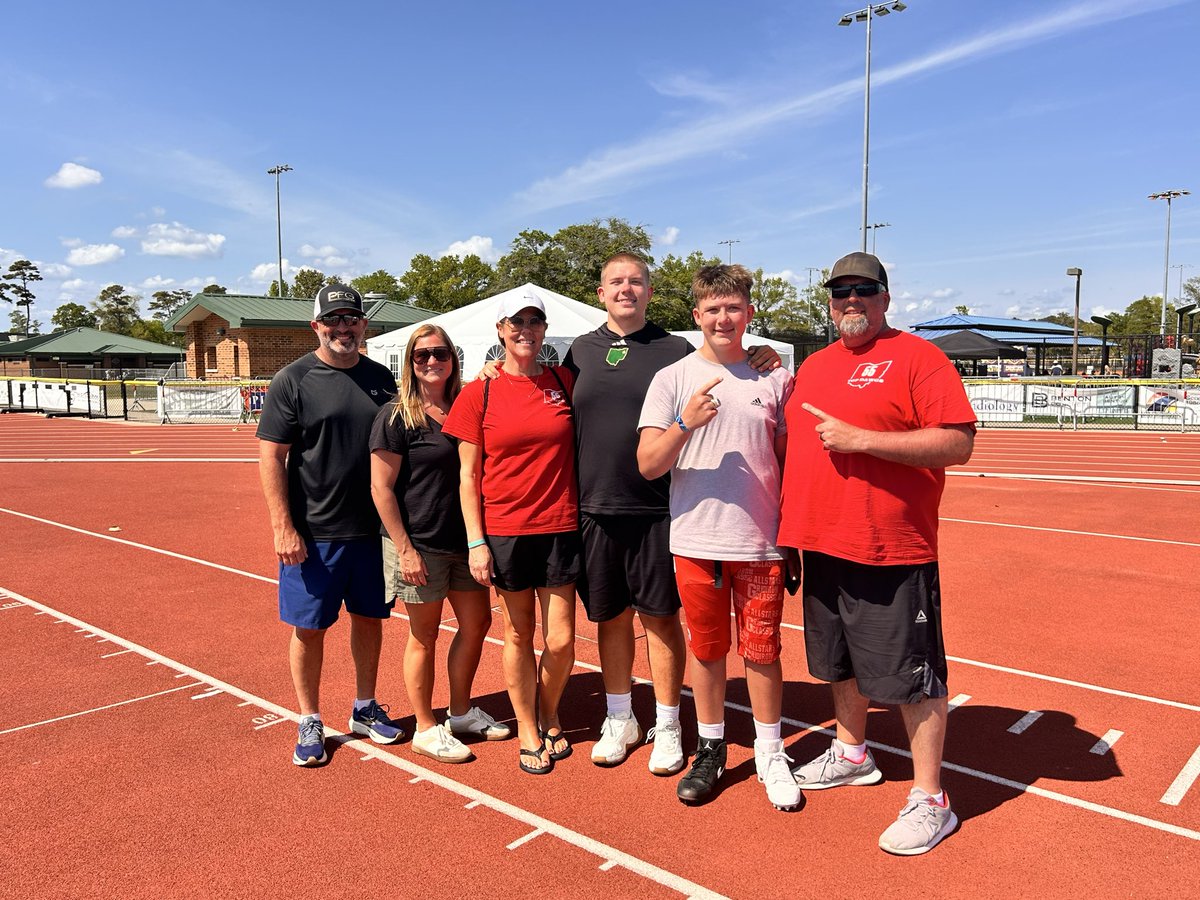 Jax Bowen |C/O 2031 | C/OG/LS | 5’11 180lbs 3.6GPA tweet media