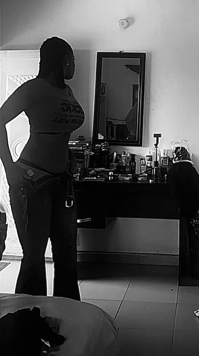 nmesomachi tweet media