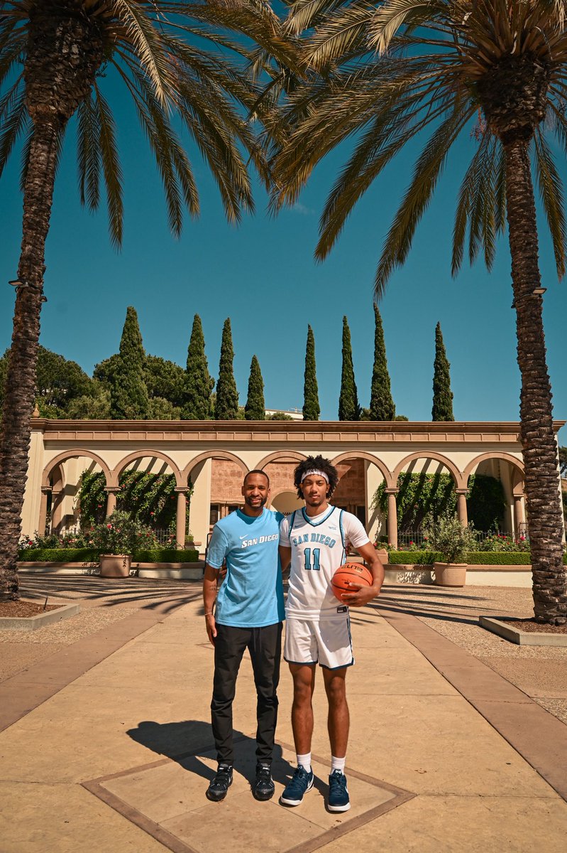 RomanBraylon's tweet photo. Thank you coach Blount and the rest of the San Diego coaching staff for a great official visit. https://t.co/vtLiFOUZQ2