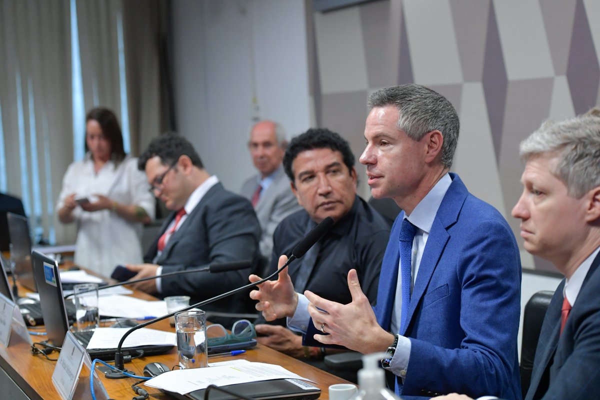 David Ágape tweet media