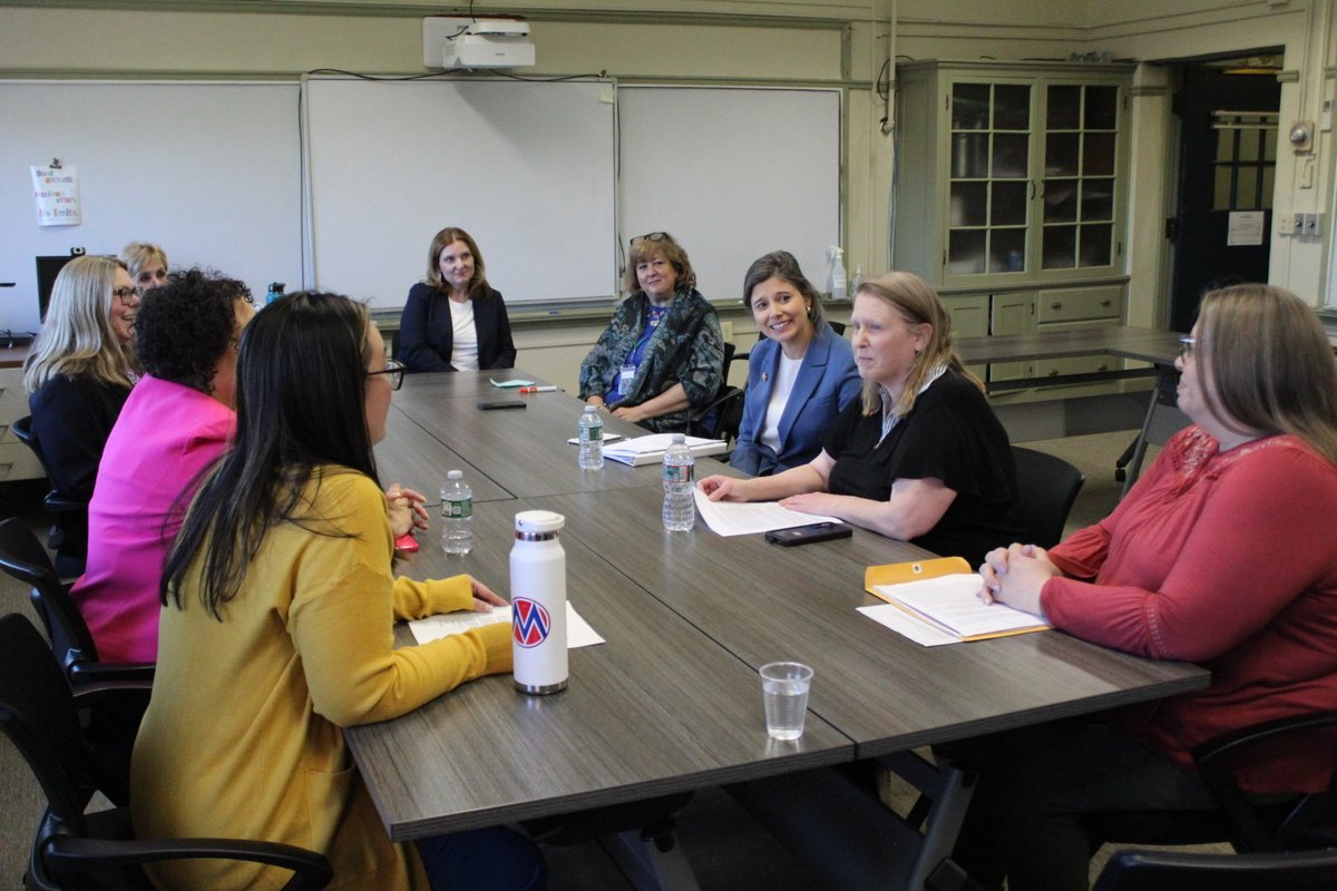 Congresswoman Maggie Goodlander tweet media