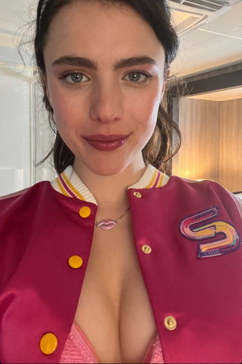 CinemaScene404's tweet image. Margaret Qualley!