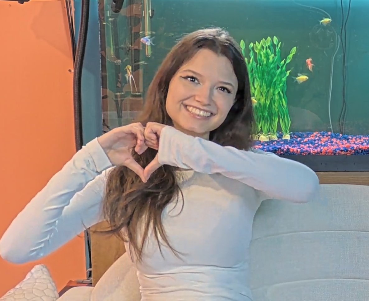 Letty lights up every room she's in! #LettyVision #fishtanklive