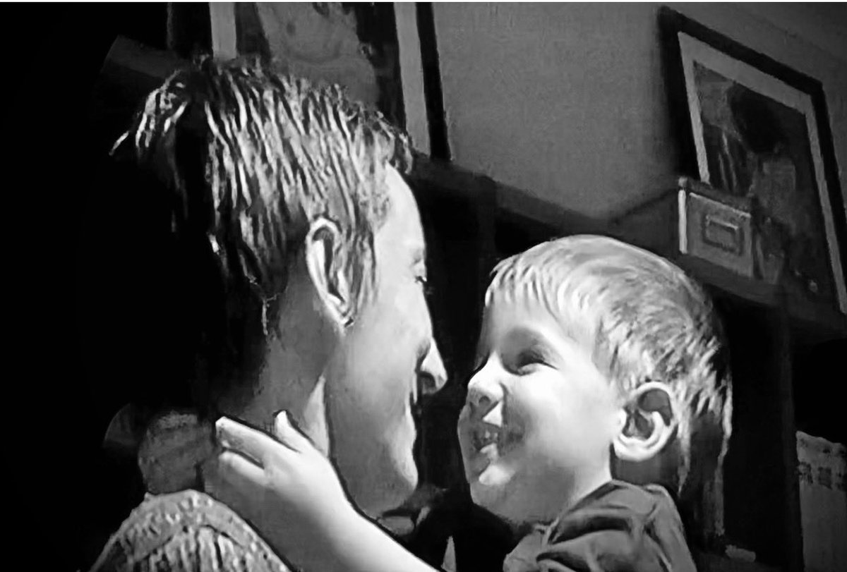 maria pilar tweet media