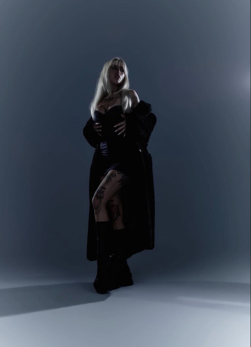 AURORA 🌺 tweet media