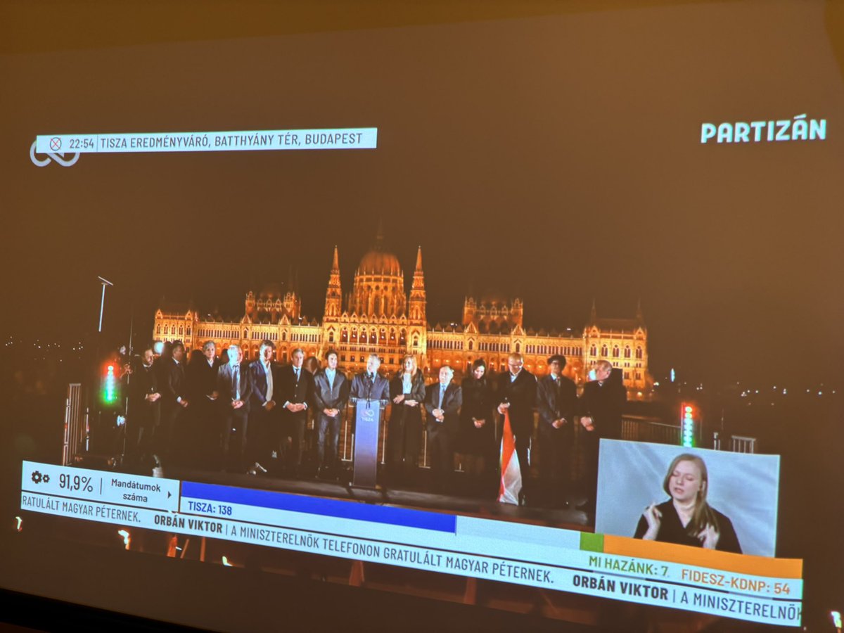 Astrid Harz tweet media