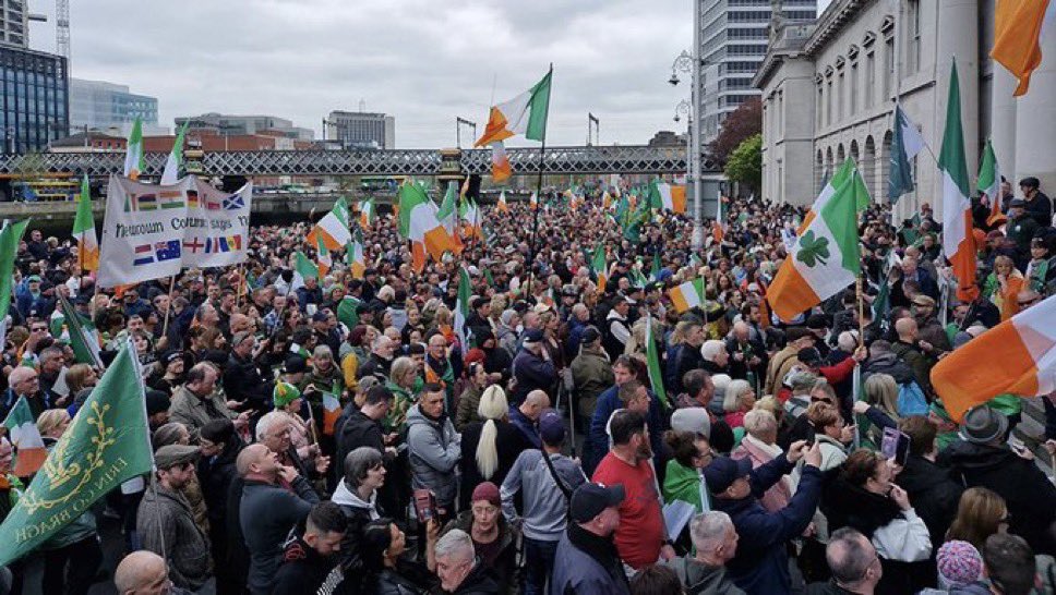 The Irish Buzz tweet media