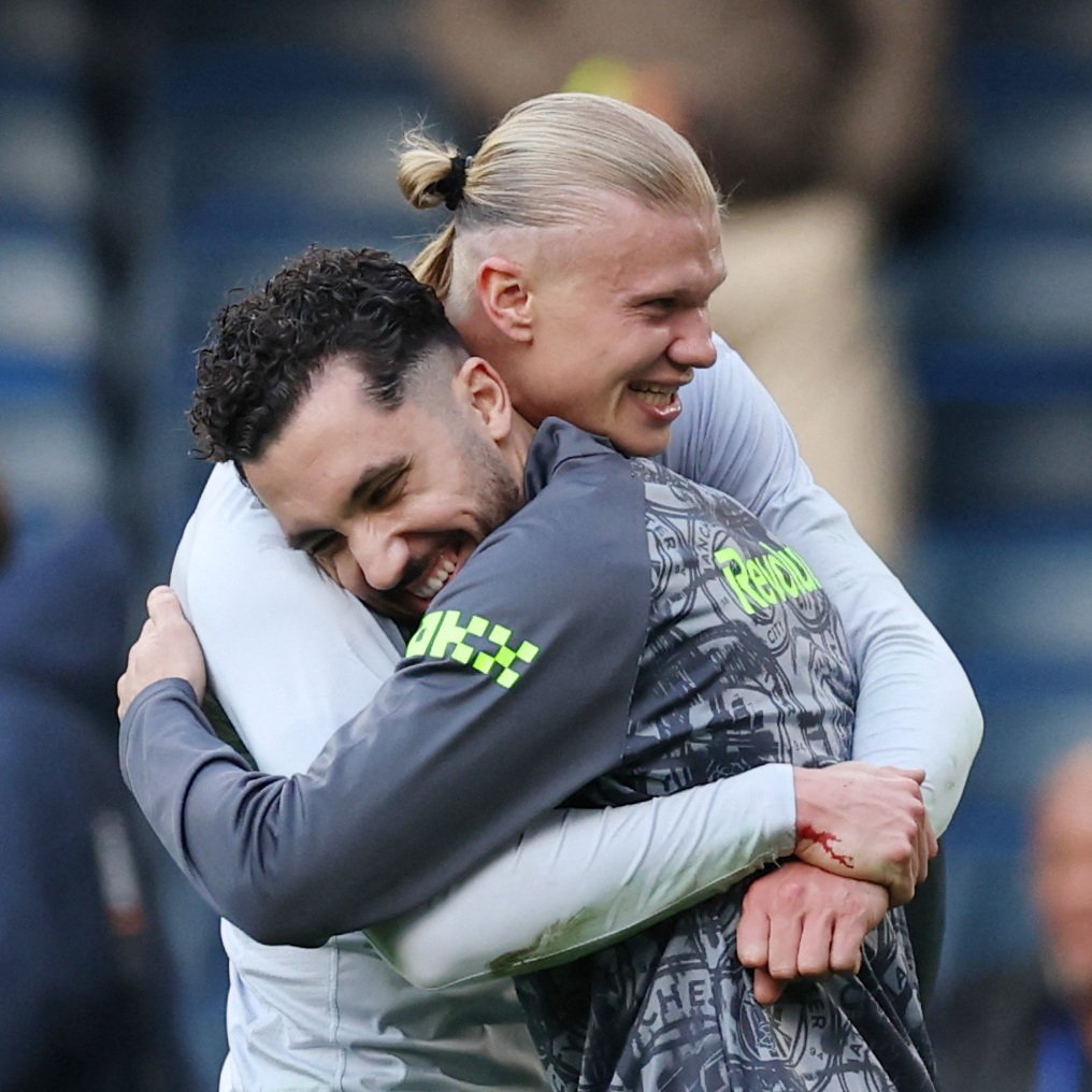 Premier League tweet media