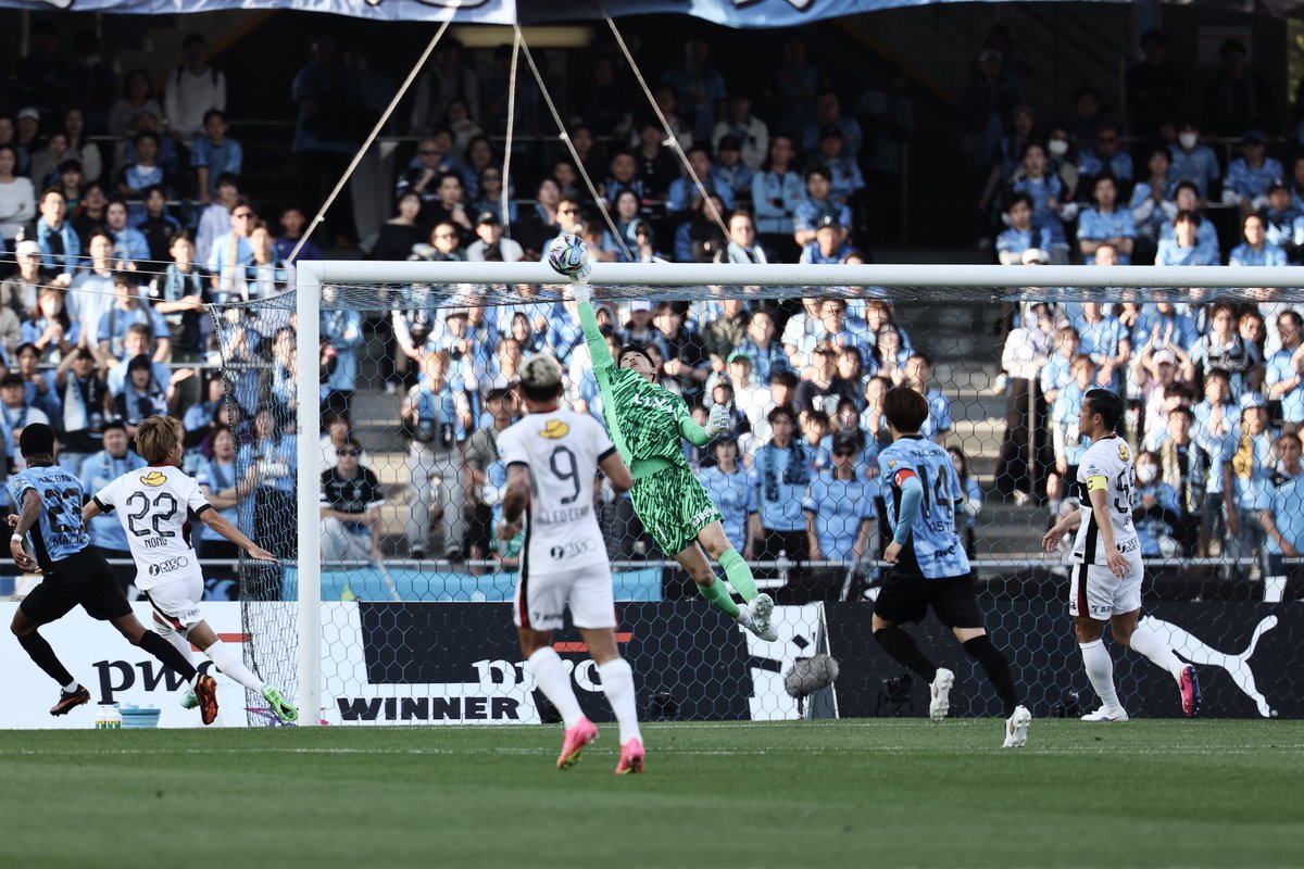 鹿島アントラーズ tweet media