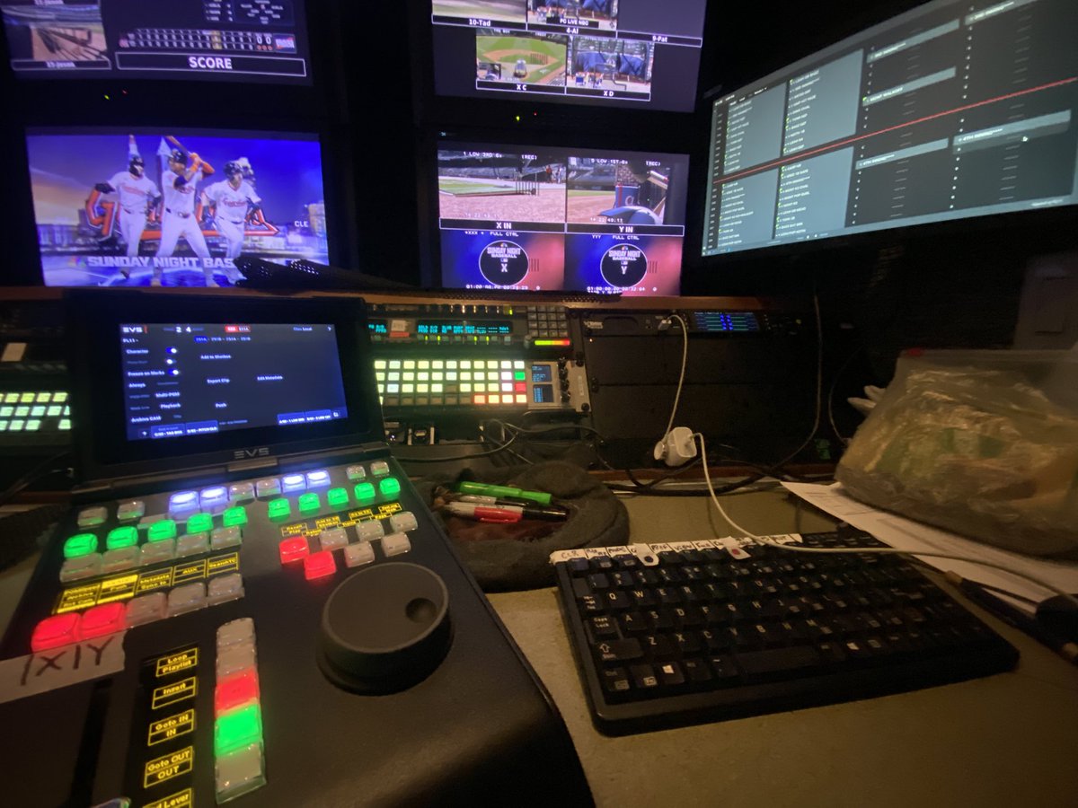 Bezu Halliwell tweet media