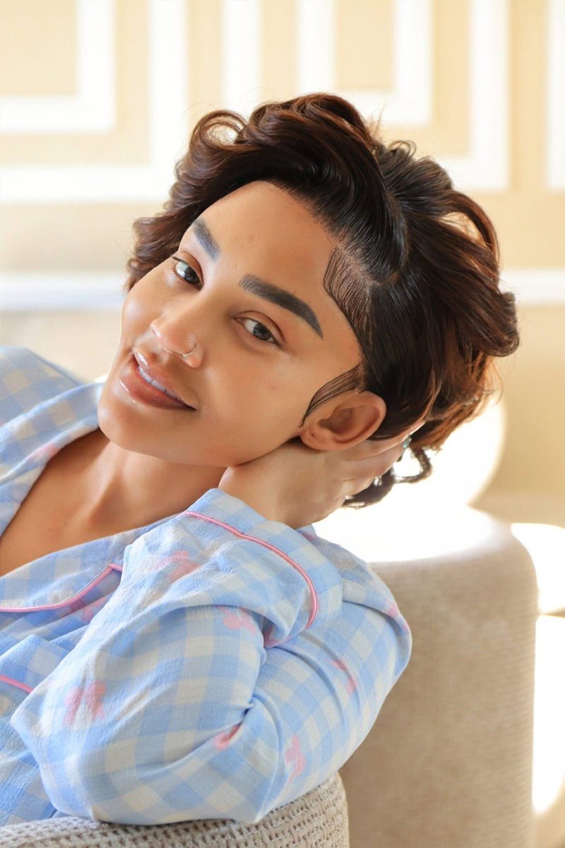 Rising⭐️star tweet media