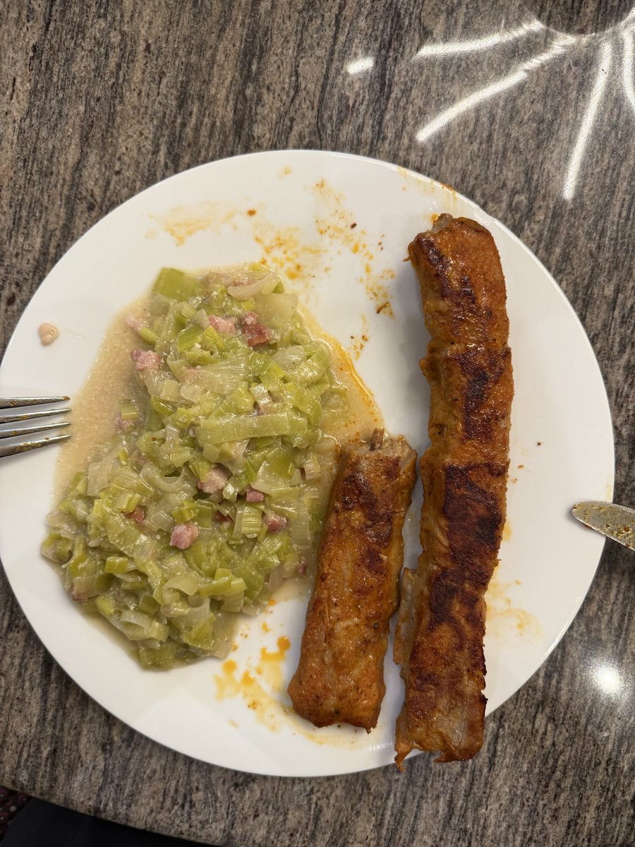 René ☥ 🇨🇭 🏍 🕊 tweet media