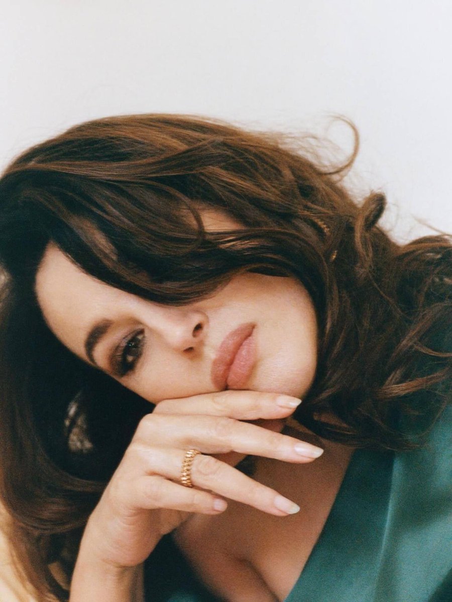 Stunning ✨❤️
monicabellucci.net