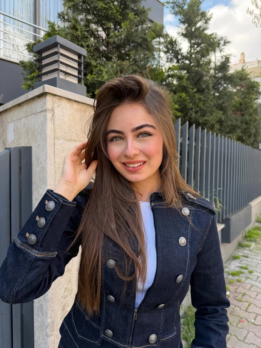 Leya Kırşan Pinterest tweet media