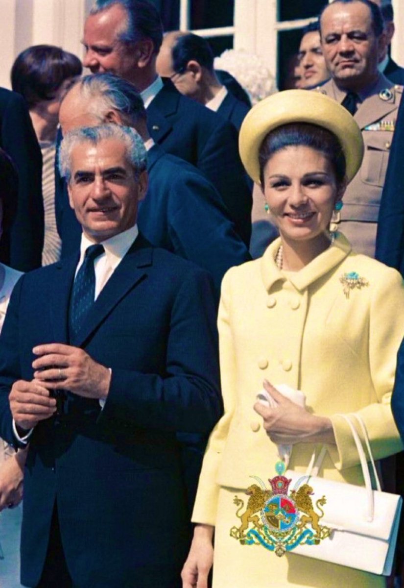 زیبایی، کلاس، اصالت…

جاوید شاه
#KingRezaPahlavi‌ForIran 
#KingRezaPahlavi‌