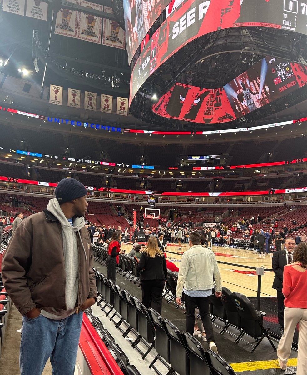 CHENZEN🌍 tweet media