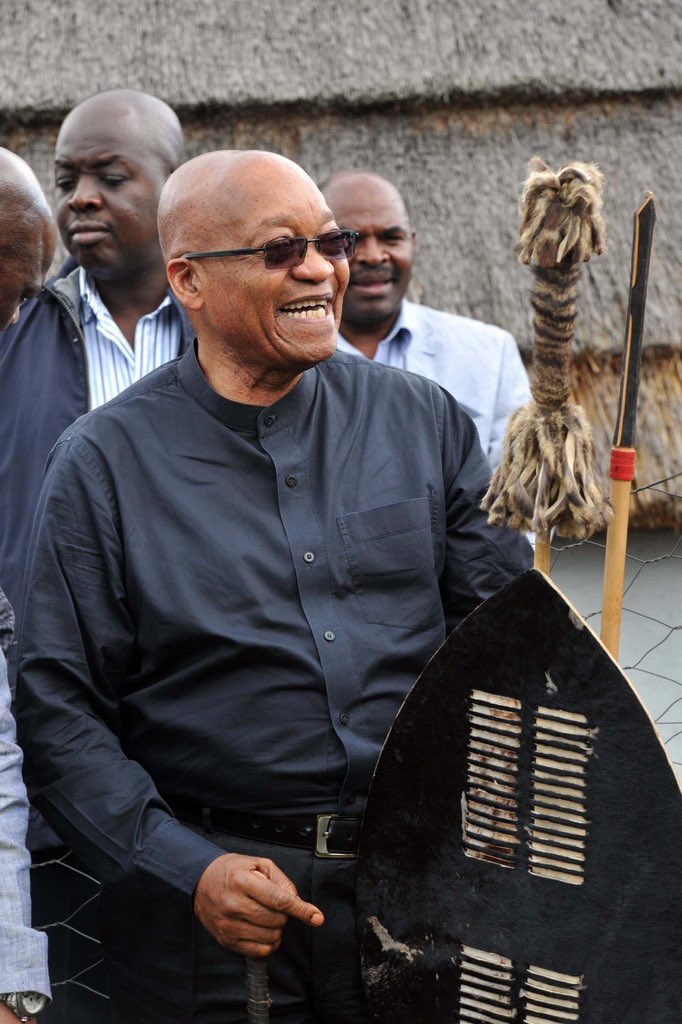 Sot-Ya-to tweet media