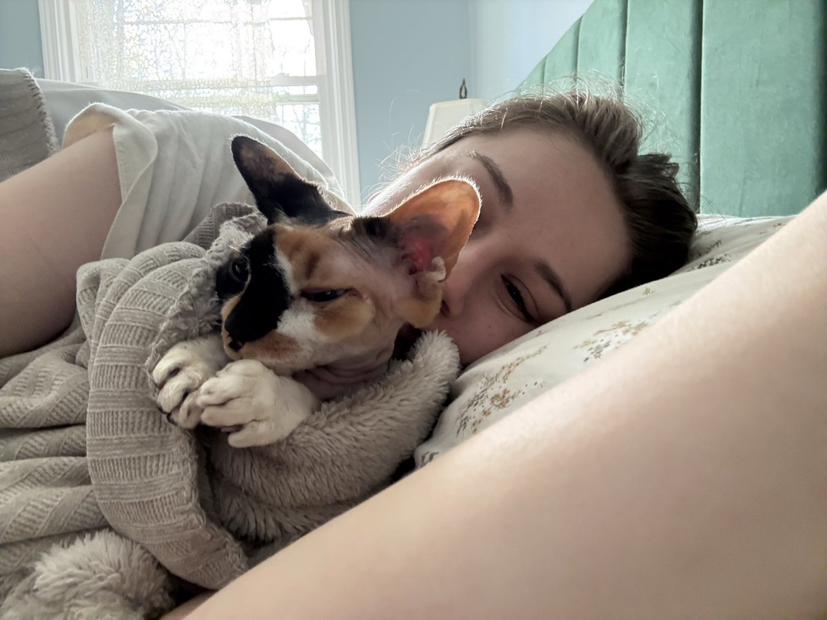 Apple🍏 tweet media