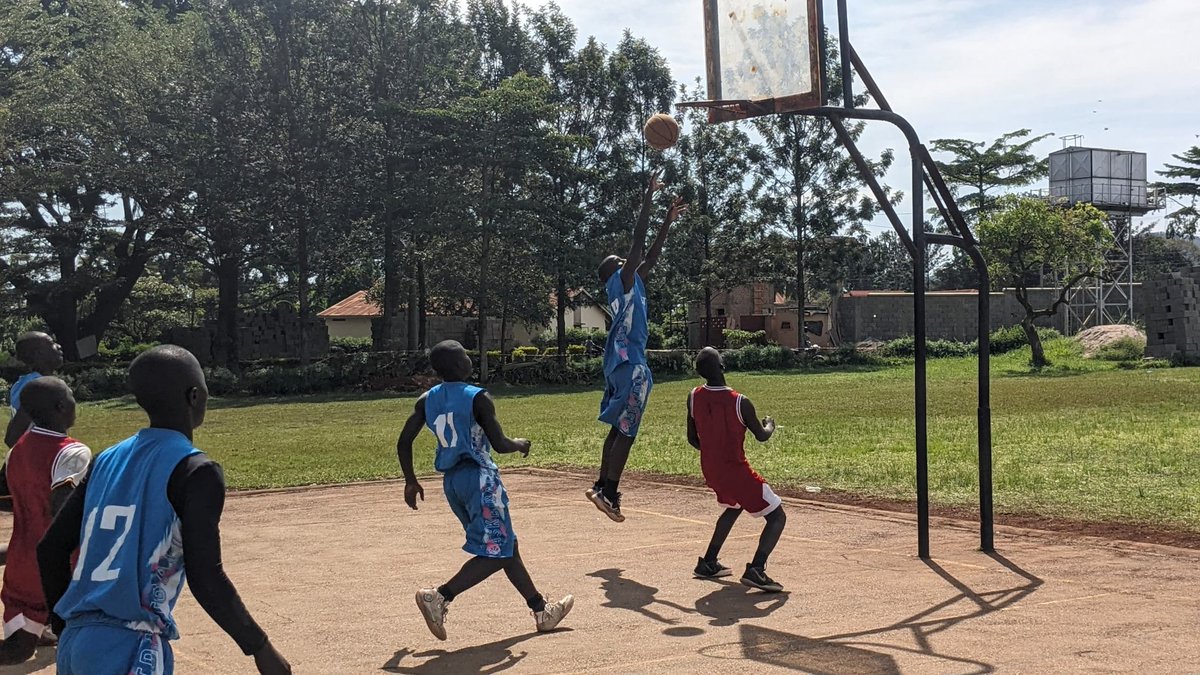 𝗦𝗧.𝗔𝗡𝗗𝗥𝗘𝗔 𝗞𝗔𝗔𝗛𝗪𝗔'𝗦 𝗖𝗢𝗟𝗟𝗘𝗚𝗘 tweet media