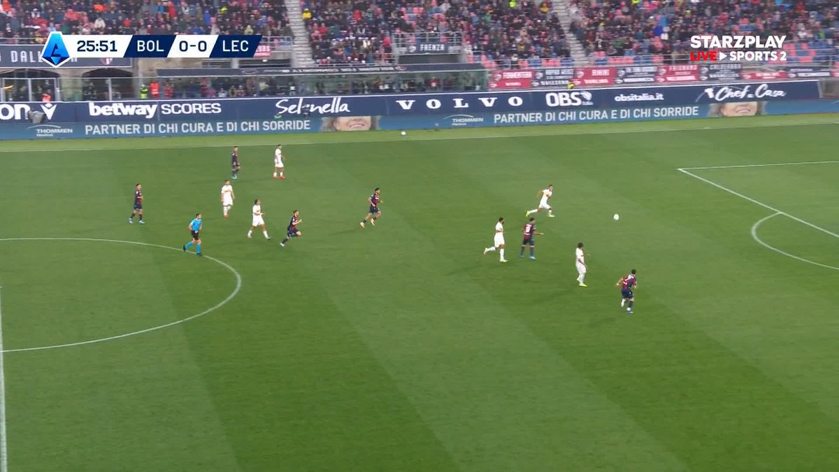 ريمو فرويلر يستغل خطأ دفاعيا وتسديدة ترتطم بالعارضة ليتابع ويسجل أول أهداف بولونيا الدوري الإيطالي | #بولونيا_ليتشي 