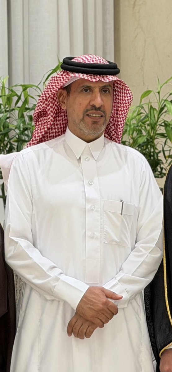 ثلاث صفات من مكارم الأخلاق إذا اجتمعت في شخص أجمع الناس على محبته وهي الكرم والكلام الطيب والوجه البشوش فمابالك إذا زدنا عليها التواضع لمستها في جلسة واحده بديوانيته عند المبتسم دائماً وأبداً الكريم ابن الكرام صاحب السيرة العطره وأصل الطيب محمد  المنيع  <a href="/almanea3/">محمد المنيع</a> 
#الزلفي