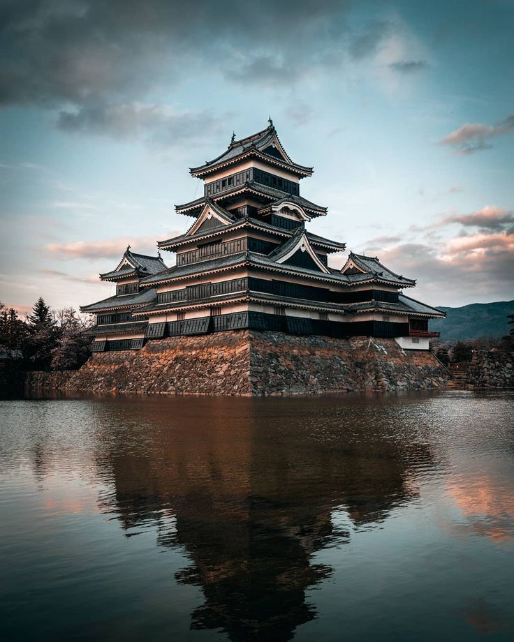 Mystic Castle tweet media