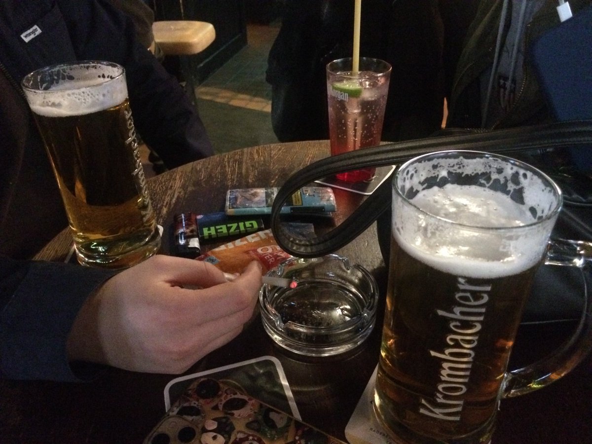 ısınmıs ruhlar ve rock pub