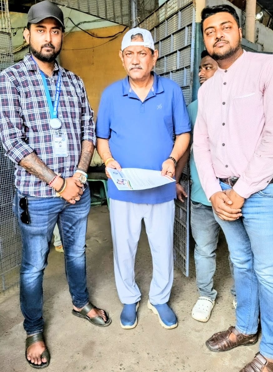 IndiaWantsMB's tweet photo. আজ, @IndiaWantsMB কমিউনিটির পশ্চিম বর্ধমান সাংগঠনিক জেলার সদস্যগণ শ্রী নরেন্দ্রনাথ চক্রবর্তীকে পাণ্ডবেশ্বর বিধানসভা কেন্দ্রে তৃণমূল কংগ্রেসের প্রার্থী মনোনীত হওয়ার জন্য সম্বর্ধনা ও শুভেচ্ছা জানিয়েছেন।

#VoteForTMC
#IndiaWantsMamataDi https://t.co/1MBA5S5Yfk