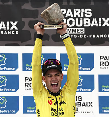 ammattipyöräily tweet media