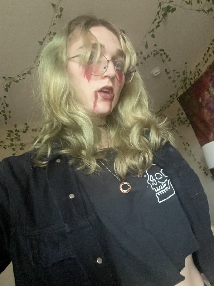 sharkhoundΘΔ🦈 tweet media