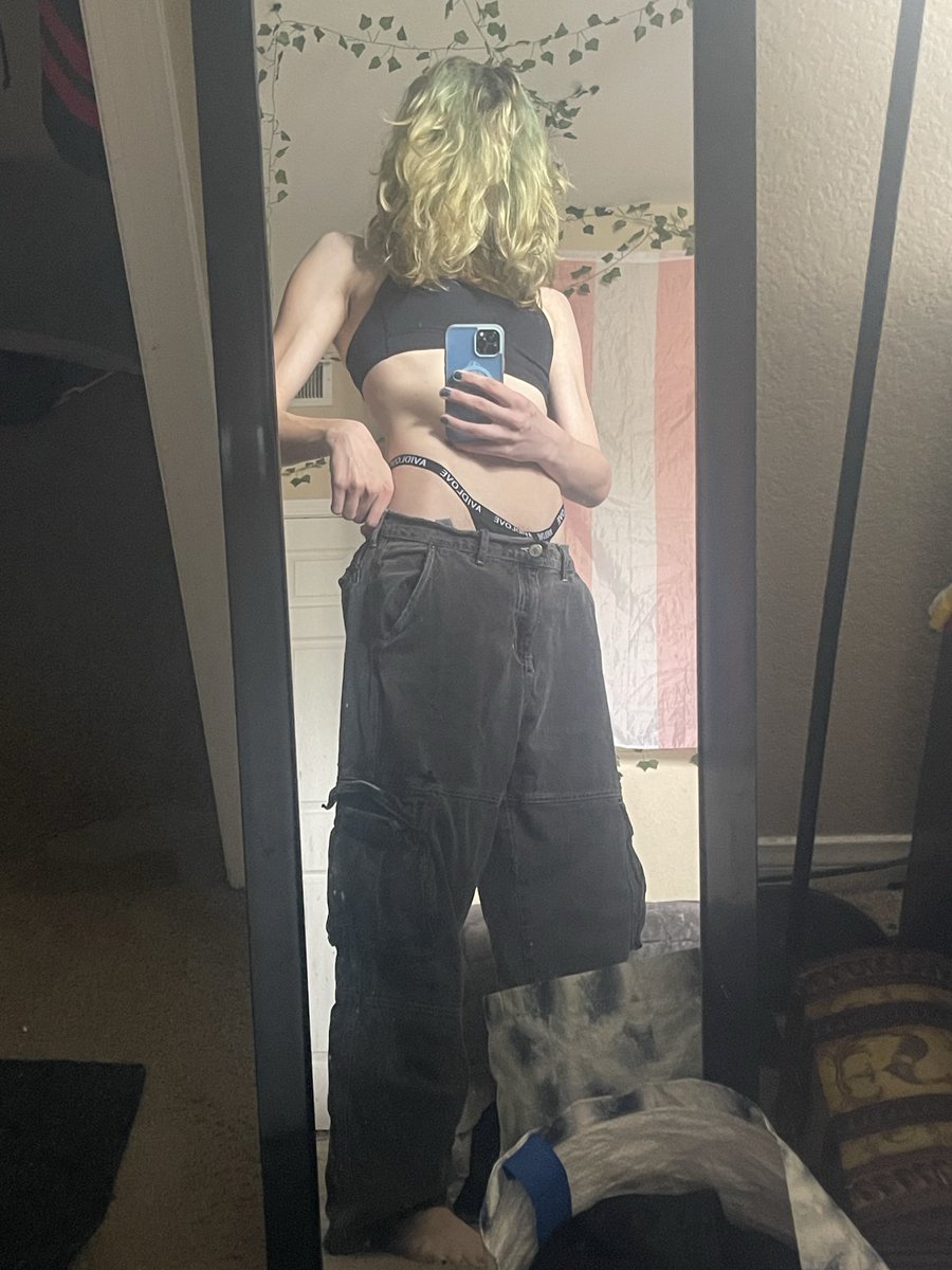 sharkhoundΘΔ🦈 tweet media