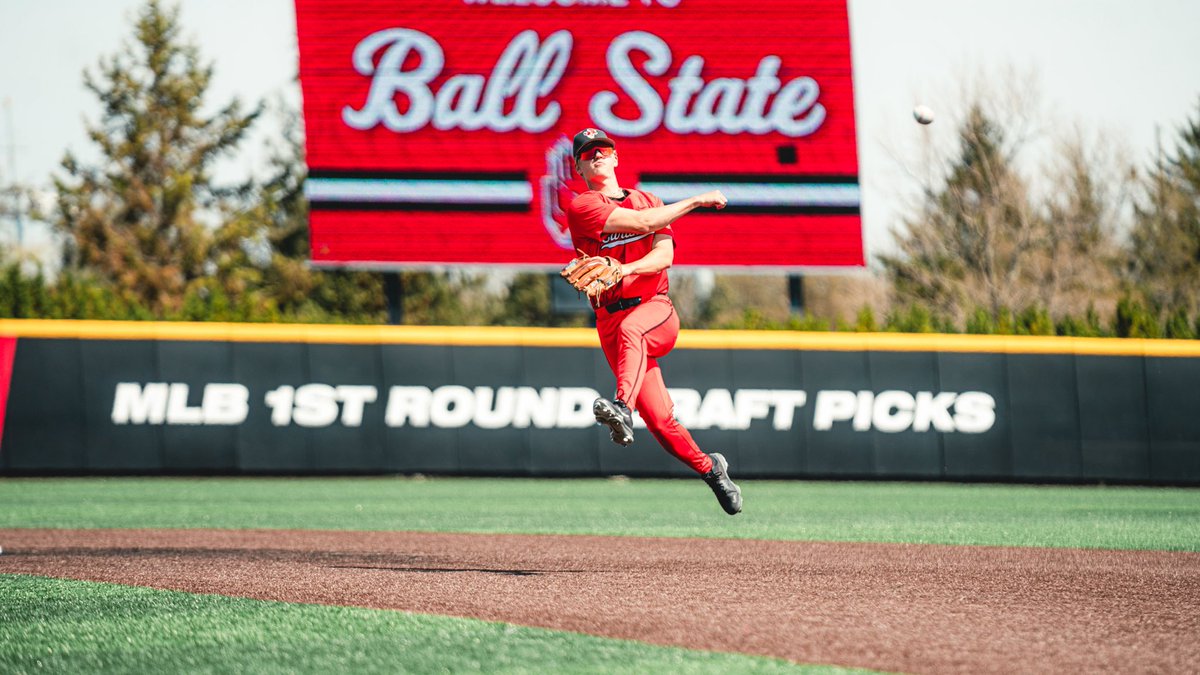 BallStateBB's tweet photo. Series finale under the ☀️ https://t.co/ZAEHOnRkDZ