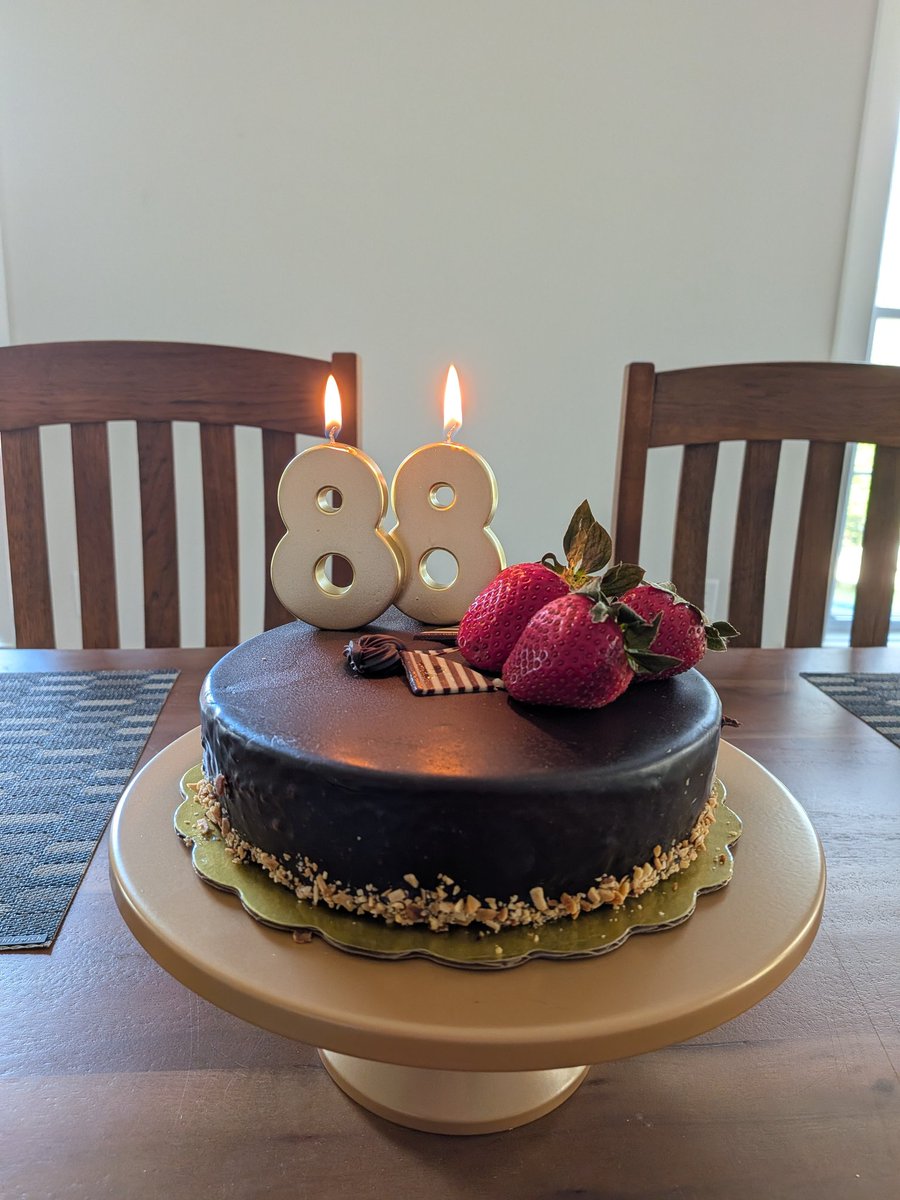 Larry Forman tweet media